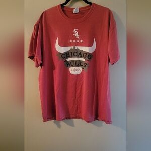 Chicago Bulls x white sox shirt